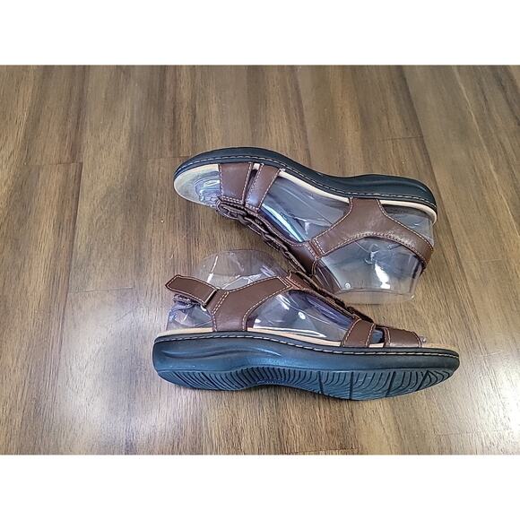 Clarks Laurieann Kay Brown Leather T-Strap Sandals Women’s 5.5M GUC - Picture 5 of 9